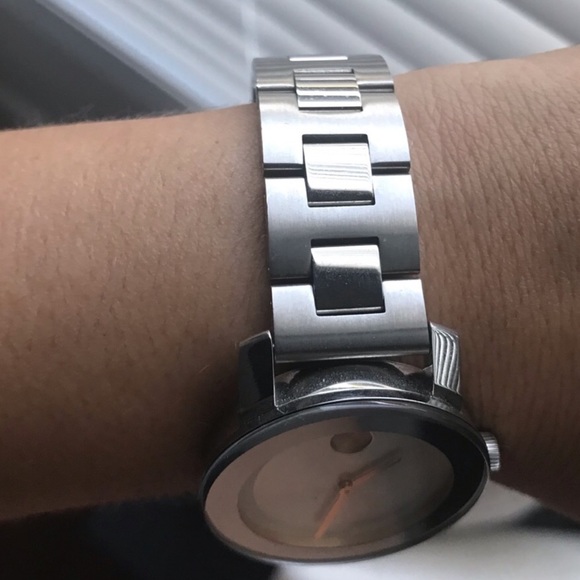 MOVADO watch - Picture 6 of 14